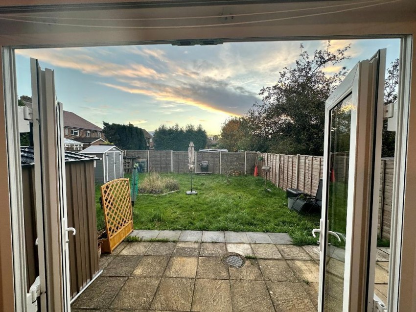 Images for Shelton Avenue, Warlingham