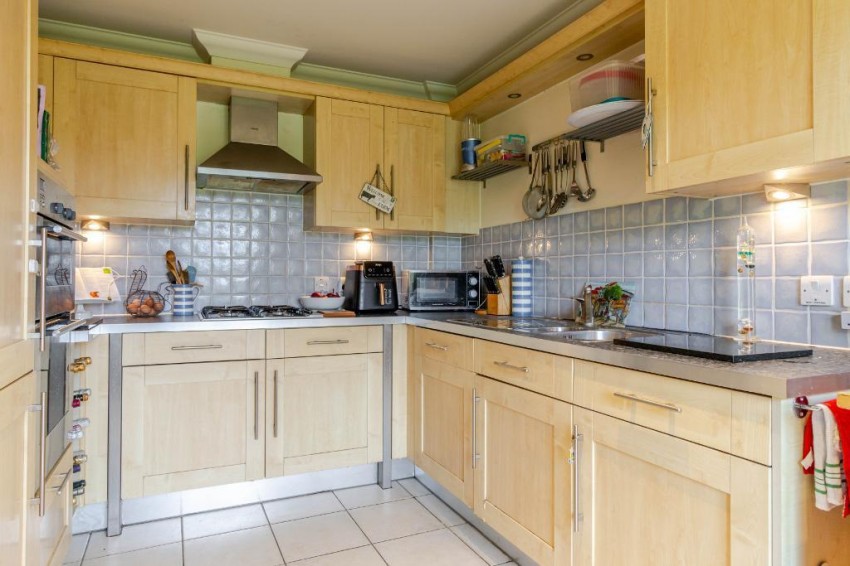 Images for Parkside Mews, Warlingham