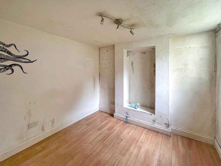 Images for Heathfield Road, South Croydon