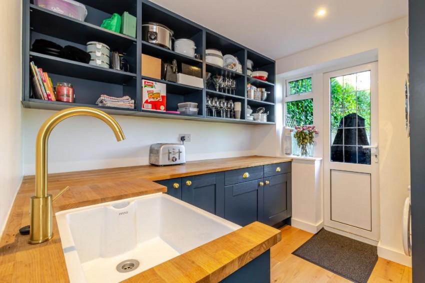 Images for Sanderstead, South Croydon