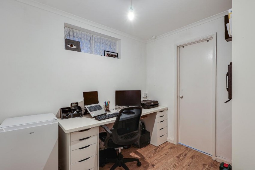 Images for Valley Road, Kenley