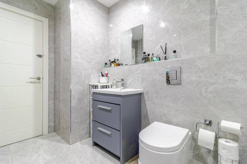 Images for Selcroft Road, Purley