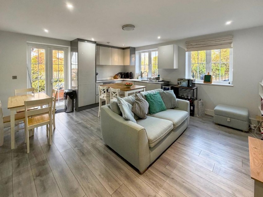 Images for Selcroft Road, Purley