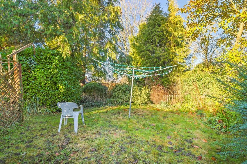 Images for Briton Crescent, Sanderstead