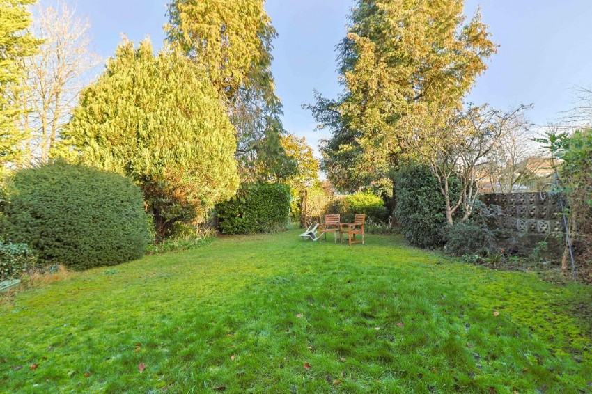 Images for Briton Crescent, Sanderstead