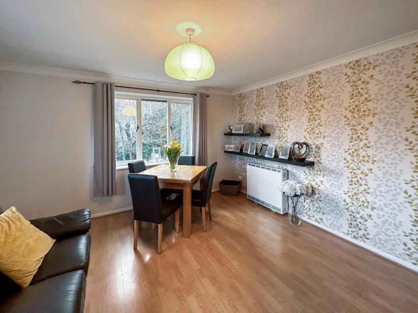 Images for Fairbairn Close, Purley