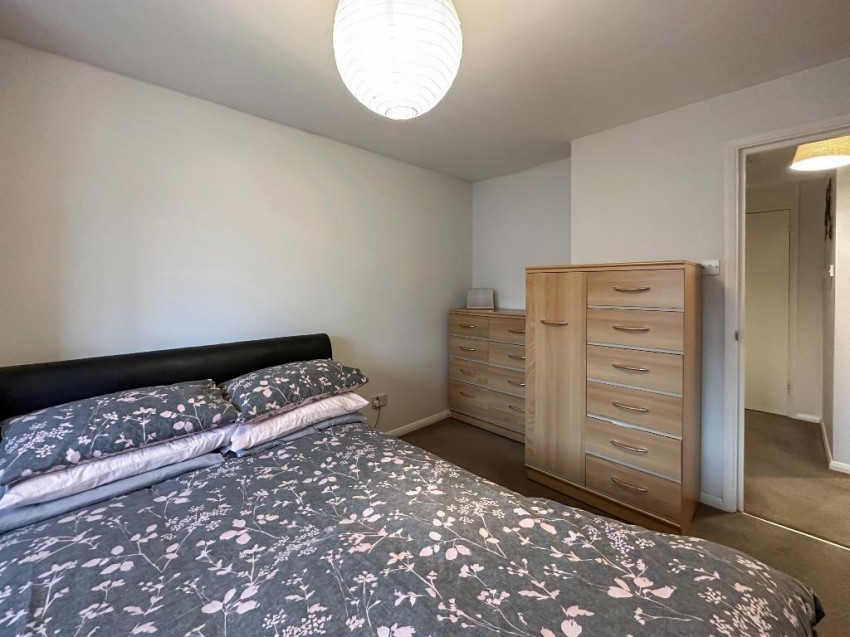 Images for Fairbairn Close, Purley