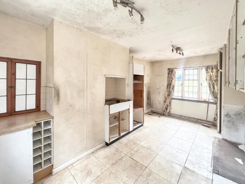 Images for Ballards Way, South Croydon