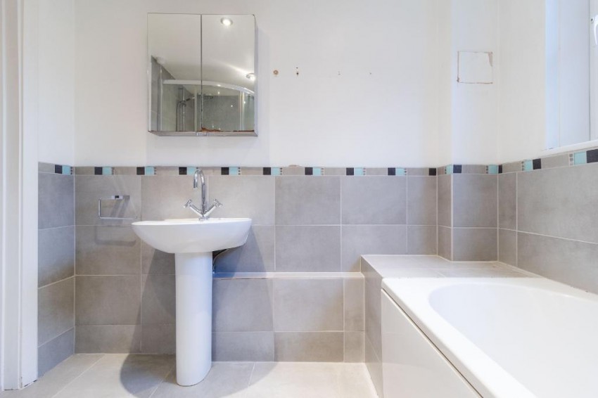 Images for Lismore Road, South Croydon