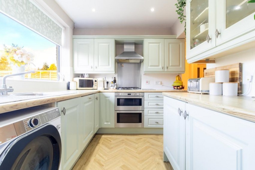 Images for Downsway, Whyteleafe