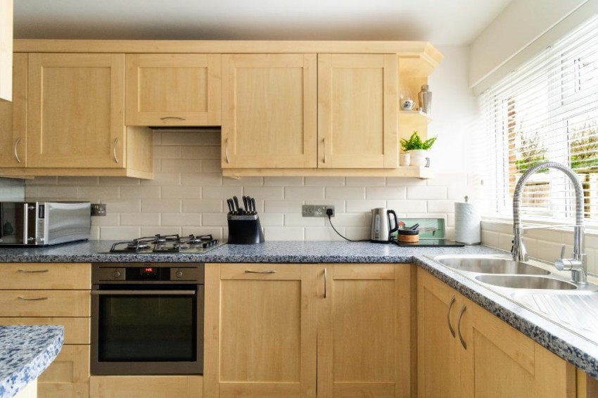 Images for Bardolph Avenue, Forestdale