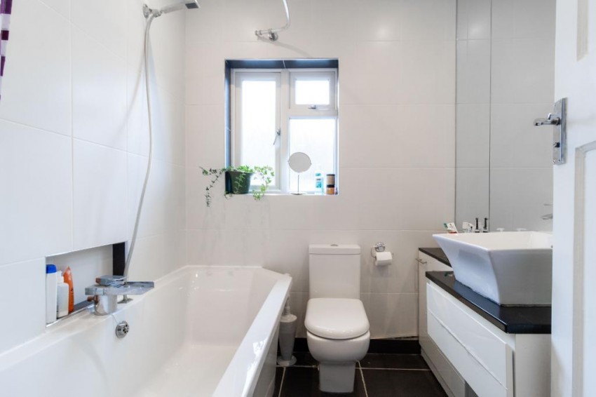 Images for Norman Avenue, Sanderstead