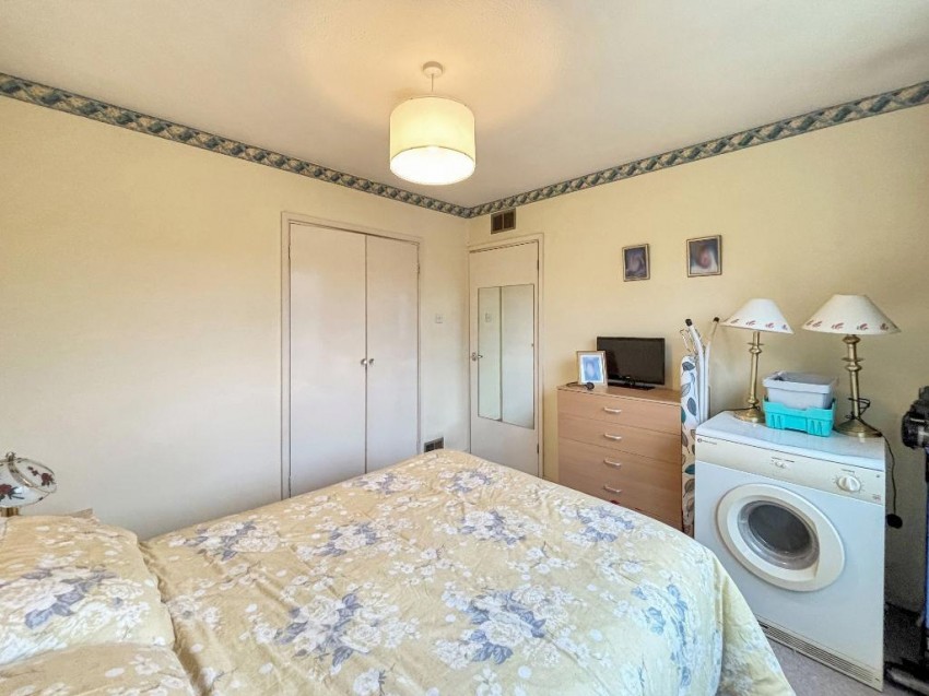 Images for Forestdale, South Croydon