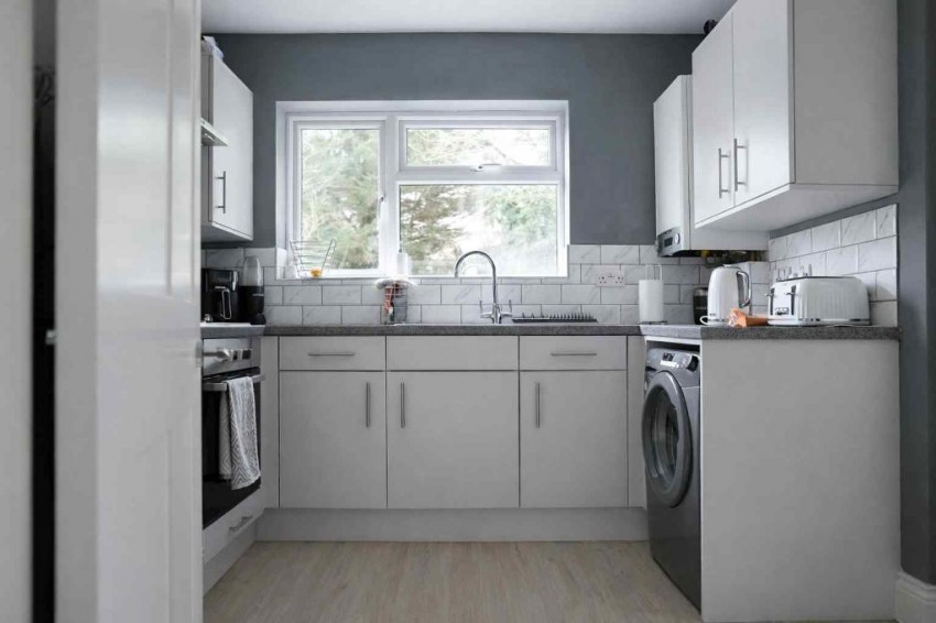 Images for New Addington, Croydon