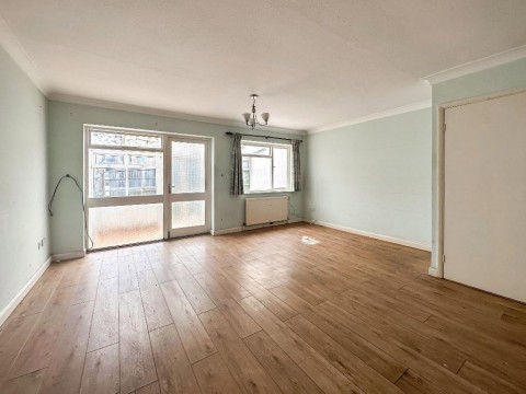 View Full Details for Limpsfield Road, South Croydon