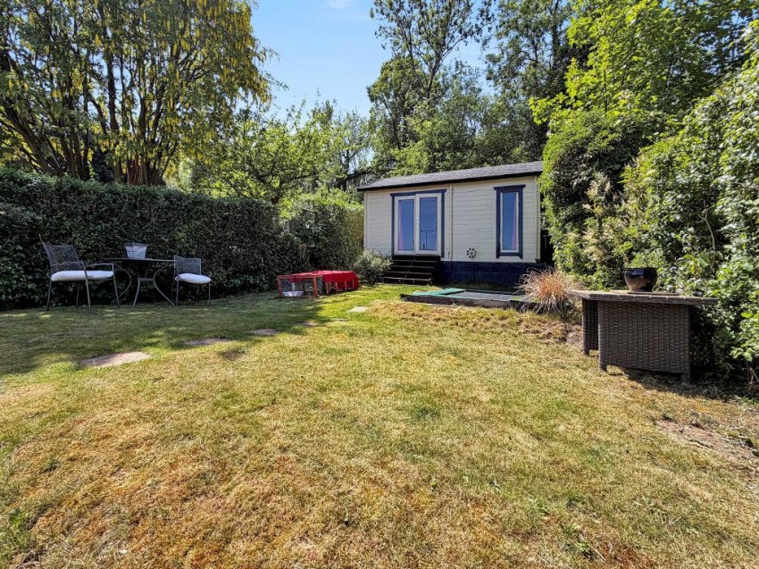 Images for Valley Road, Kenley