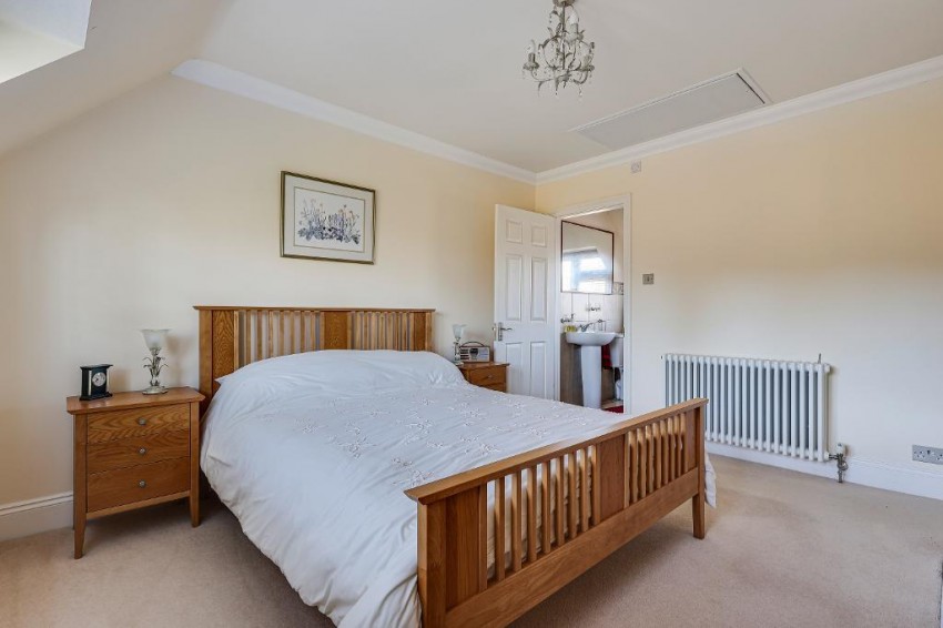 Images for Melville Avenue, South Croydon