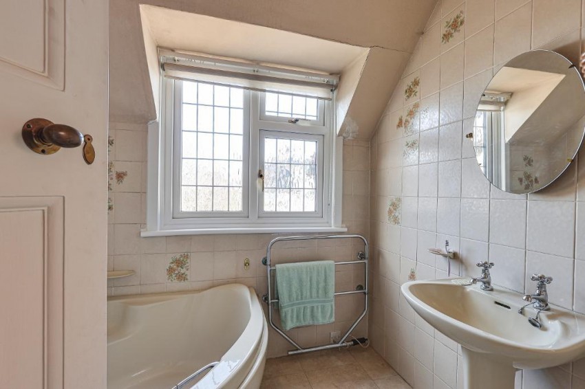 Images for Melville Avenue, South Croydon