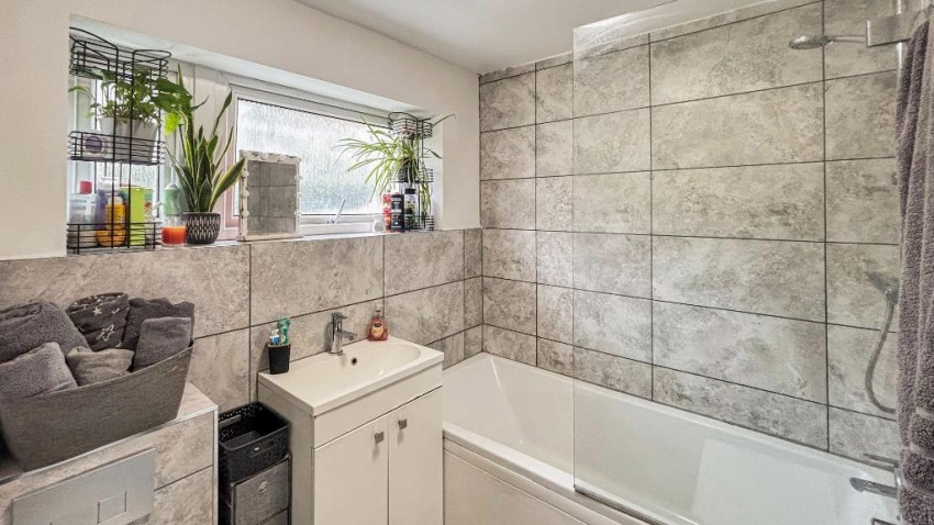 Images for Nightingale Road, South Croydon