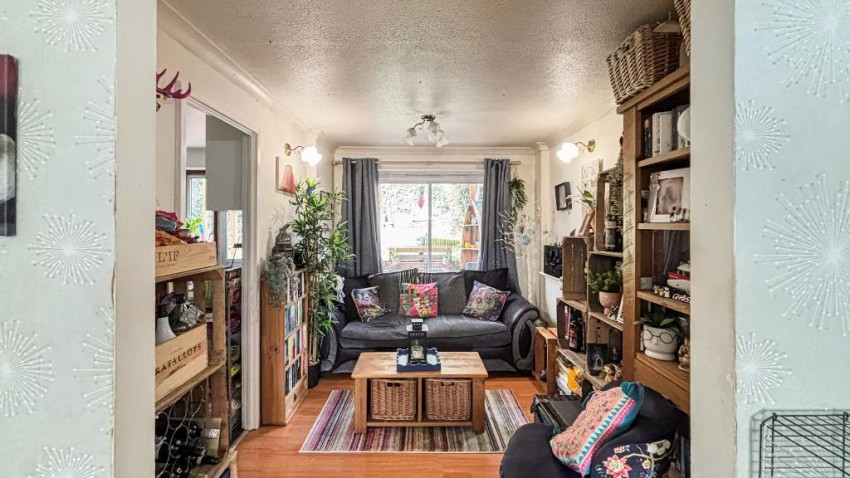 Images for Nightingale Road, South Croydon