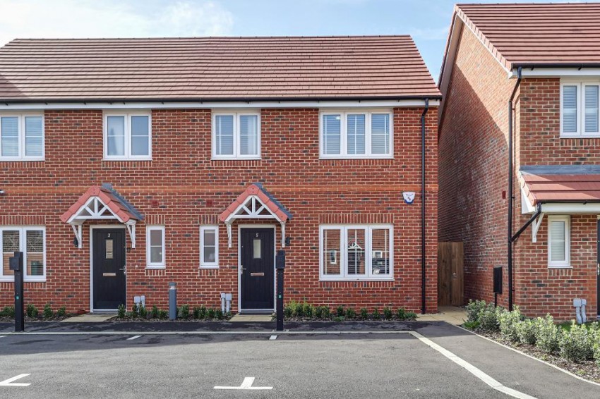 Images for Swan Mews, Warlingham