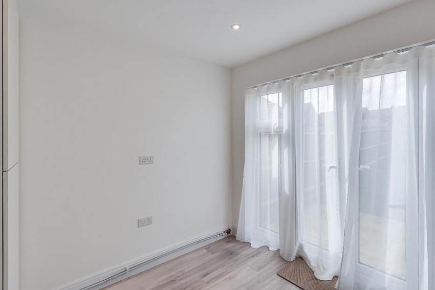 Images for Swan Mews, Warlingham