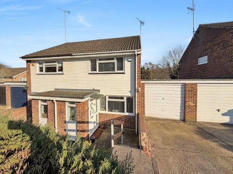 View Full Details for Curlew Close, South Croydon