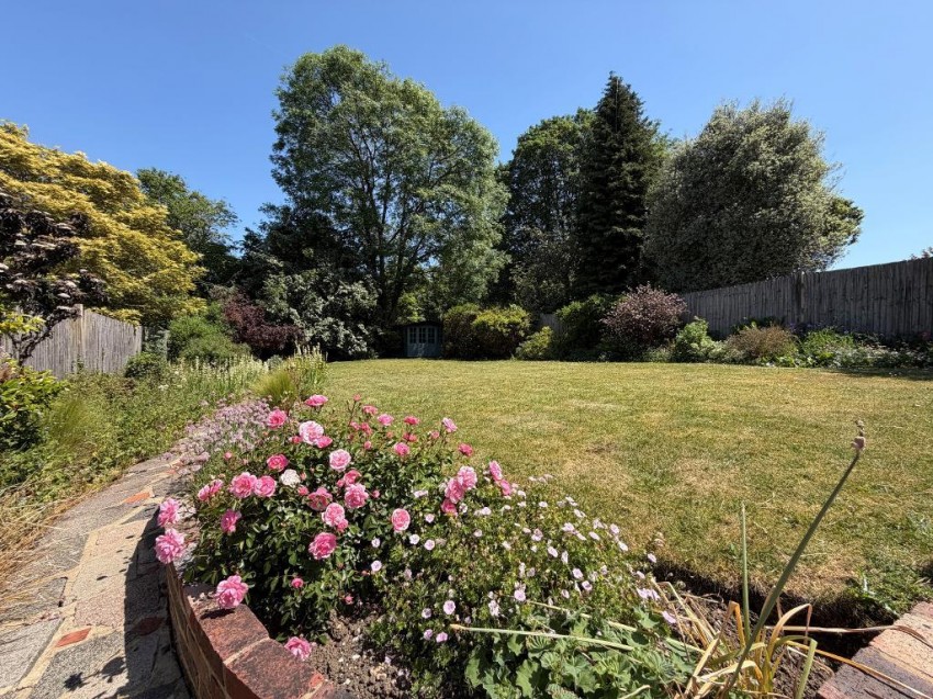 Images for Ewhurst Avenue, Sanderstead