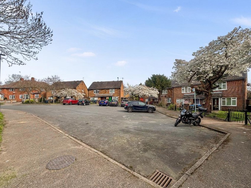 Images for Edgecoombe, South Croydon