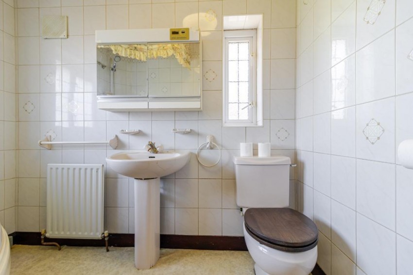 Images for Queenhill Road, South Croydon