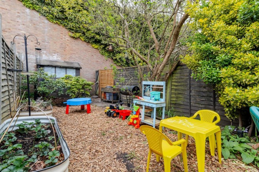 Images for Crunden Road, South Croydon