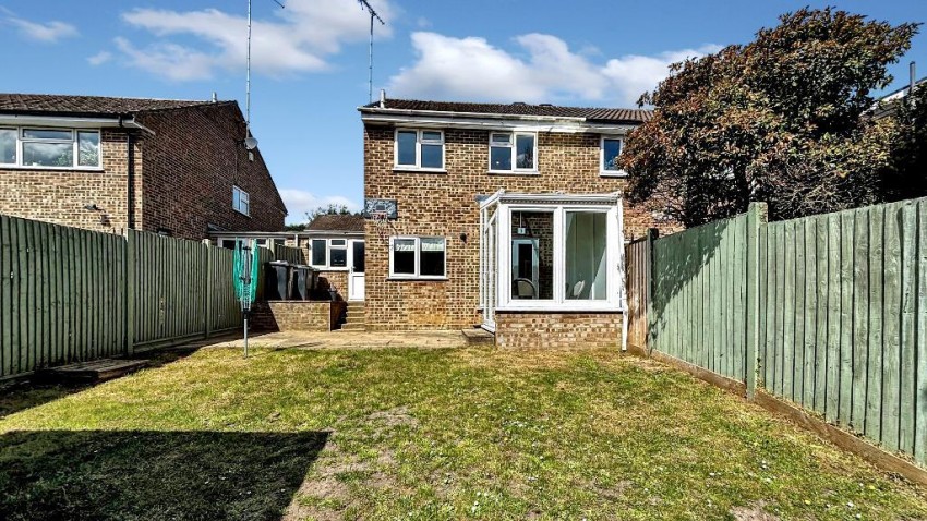 Images for Lapwing Close, South Croydon