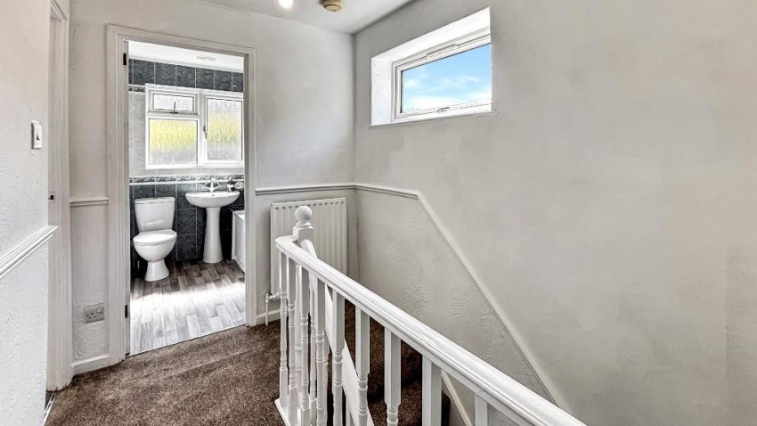 Images for Lapwing Close, South Croydon