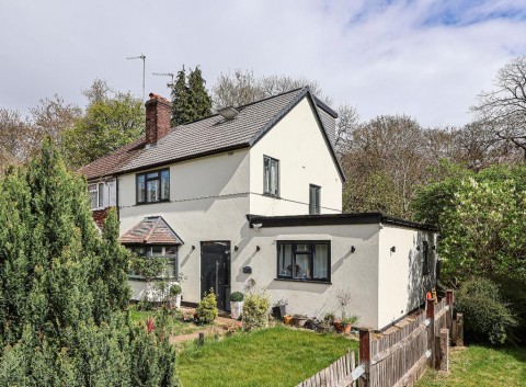 View Full Details for Harewood Gardens, Sanderstead