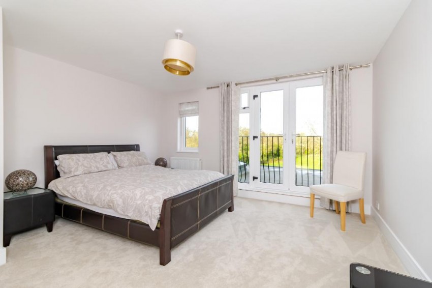 Images for Farleigh Road, Warlingham