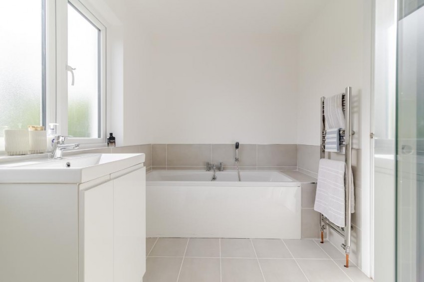 Images for Farleigh Road, Warlingham