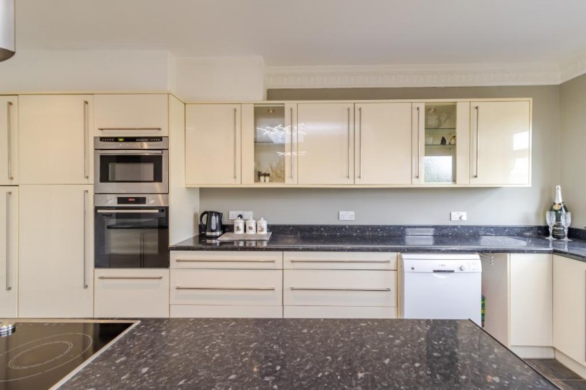 Images for Farleigh Road, Warlingham