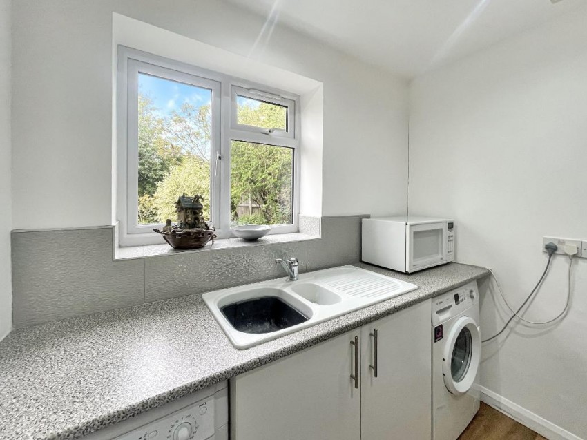 Images for Stanley Gardens, Sanderstead