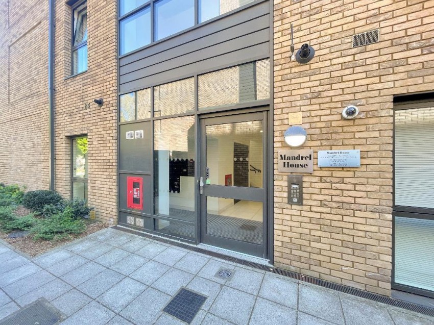 Images for Old Barn Lane, Kenley