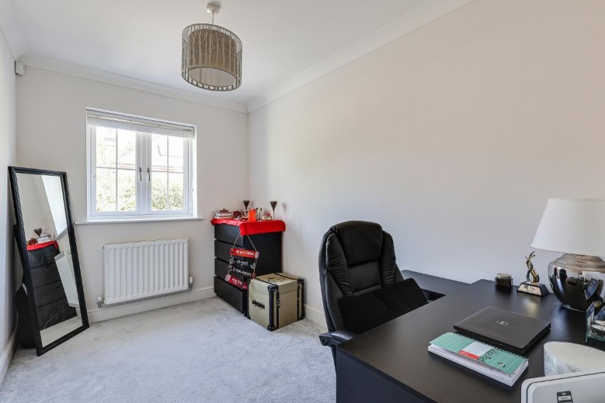 Images for Boxford Close, South Croydon