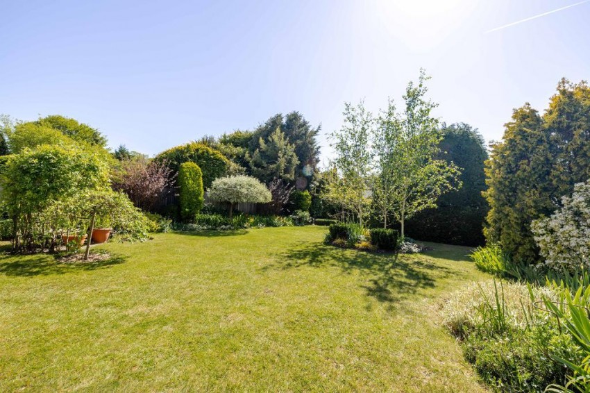Images for Ewhurst Avenue, Sanderstead