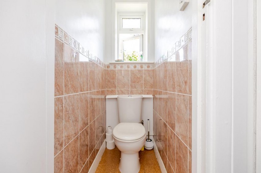 Images for Derwent Drive, Purley