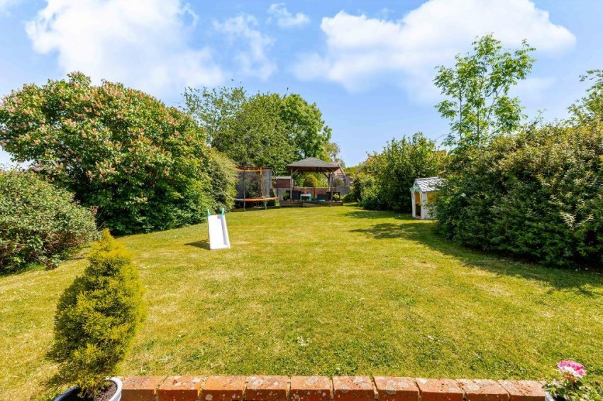 Images for Derwent Drive, Purley