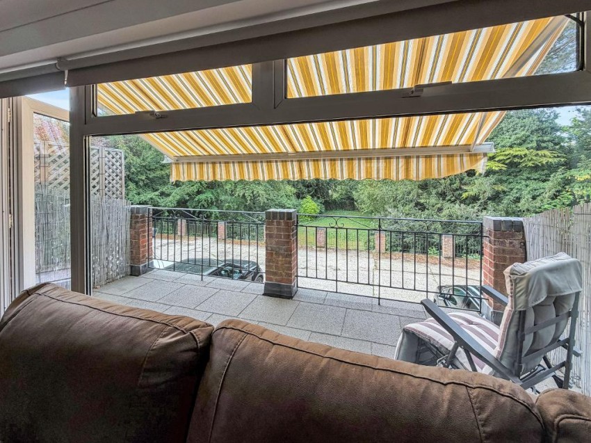 Images for Sanderstead Road, Sanderstead
