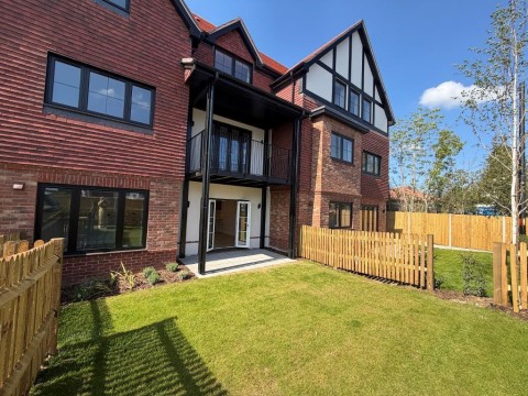 View Full Details for Farleigh Road, Warlingham