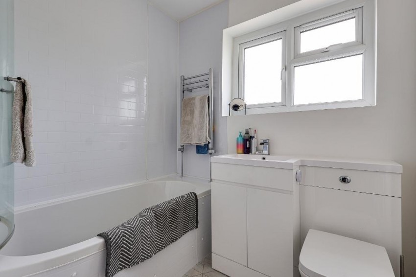 Images for The Ruffetts, South Croydon