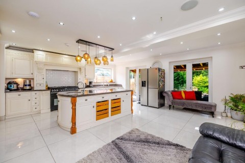 View Full Details for Briton Hill Road, Sanderstead
