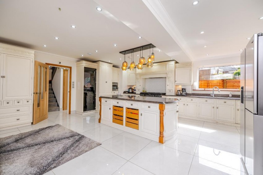 Images for Briton Hill Road, South Croydon