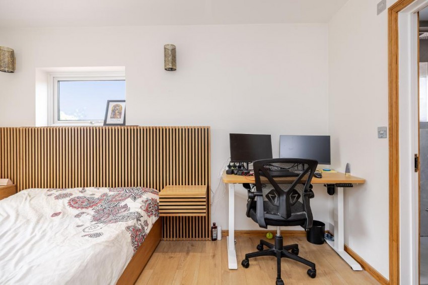 Images for Briton Hill Road, South Croydon