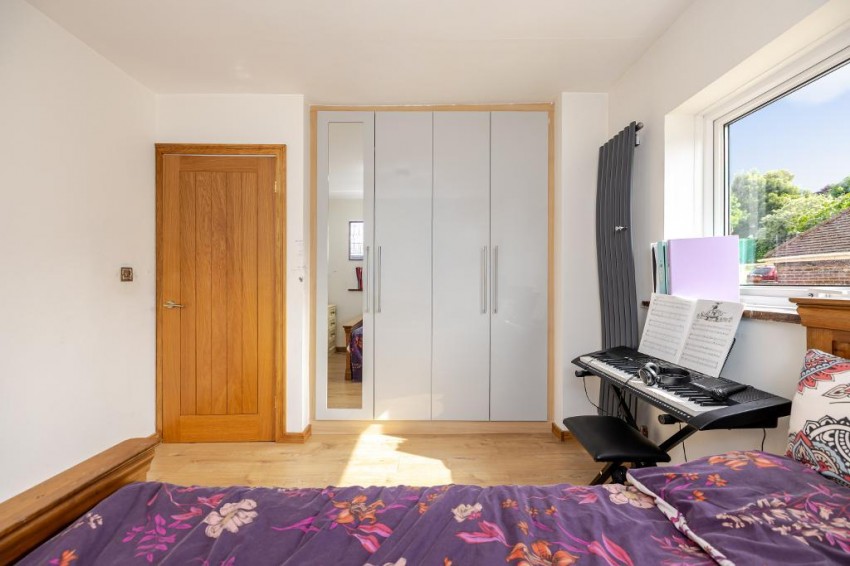 Images for Briton Hill Road, South Croydon